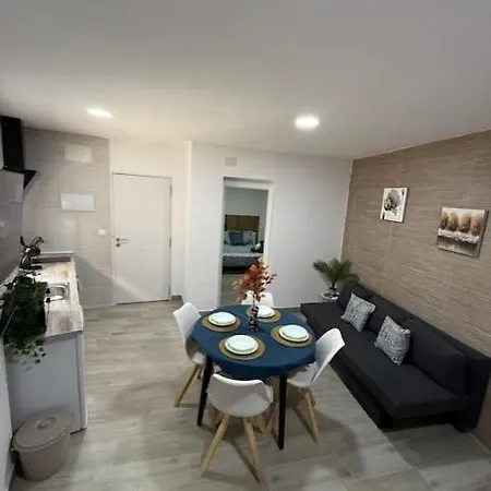 Апартаменти Bf Jacuzzi Jerez *
